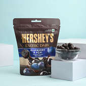 Buy Mom Day Hampers Online- Personalised Wooden Frame with Blueberry chocolates