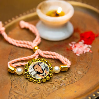 Personalised Cube Lamp with Rakhi n Two Chocolates