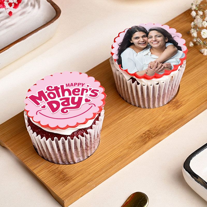 Personalised Red Velvet Cupcakes for Mom