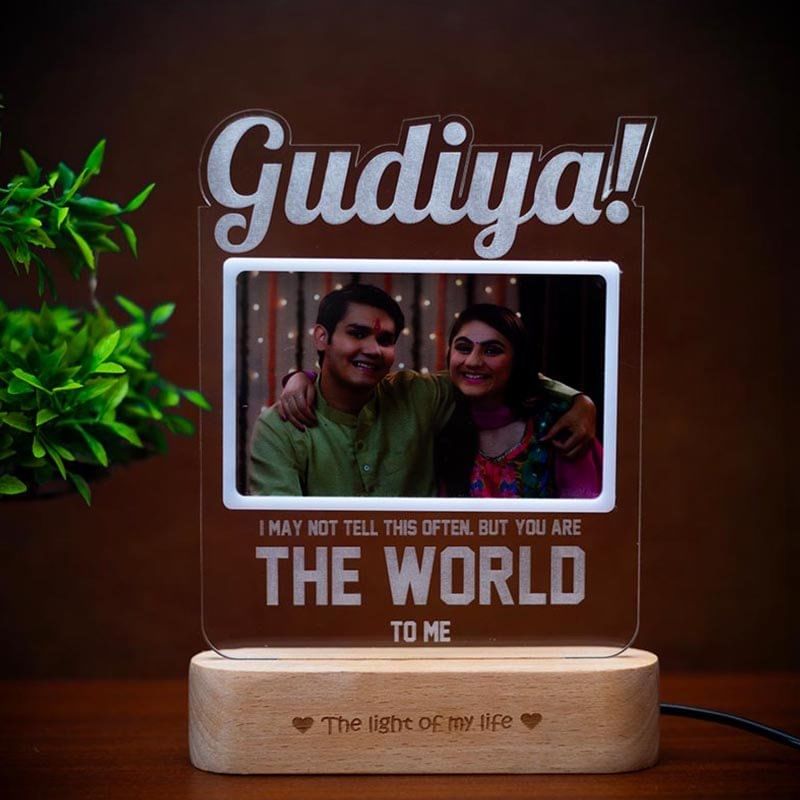 Personalised Sis Love Acrylic Lamp: Best Rakhi gifts For sister