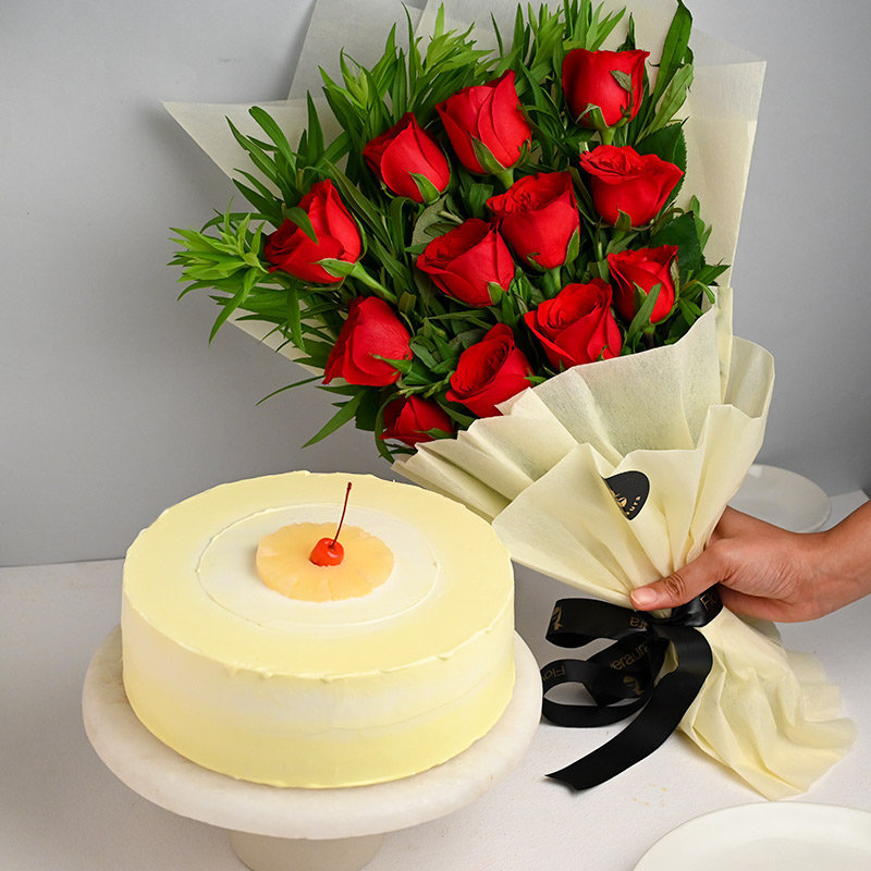 Pineapple Cake N Rose Bouquet Combo