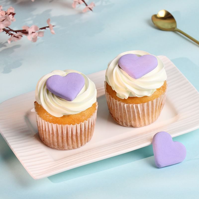 Pineapple Heart Cupcake Duo