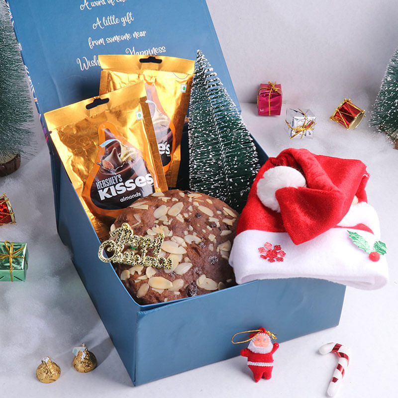 Merry Munchies Gift Hamper