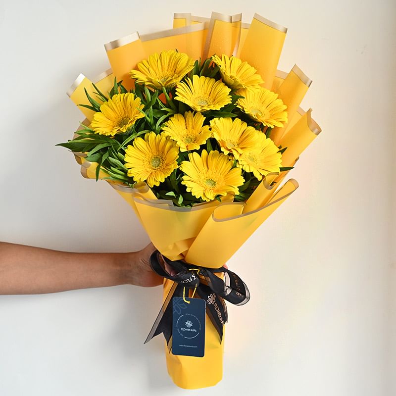 Pocketful Of Sunshine: Teachers day Flowers