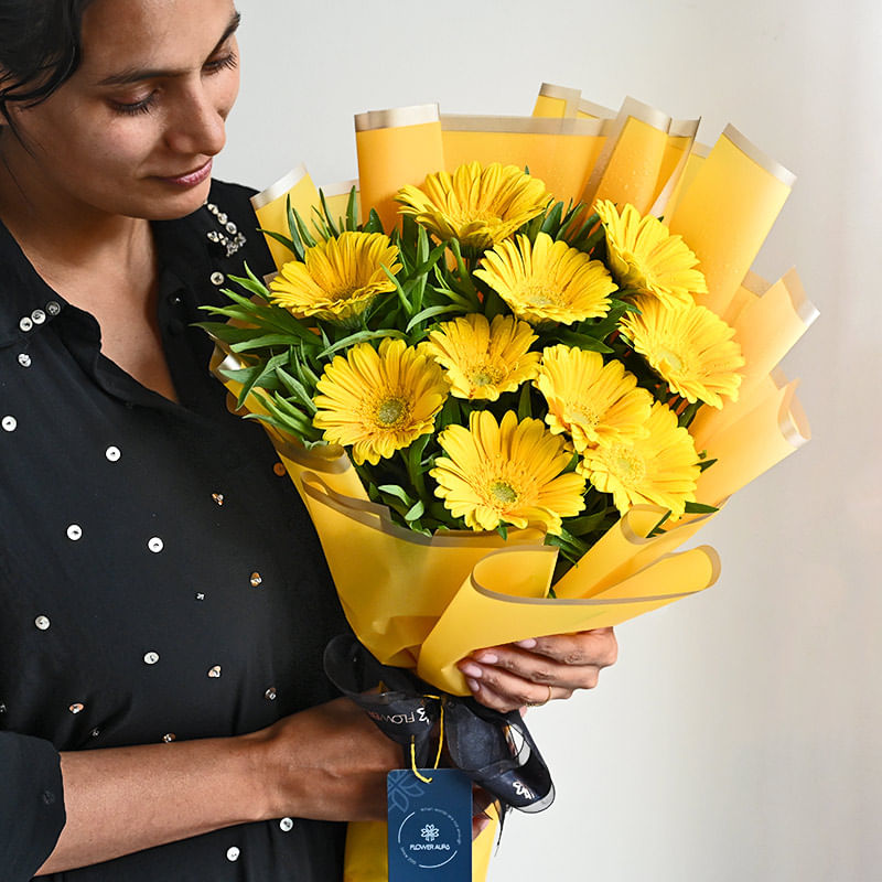 Pocketful Of Sunshine: Teachers day Flowers