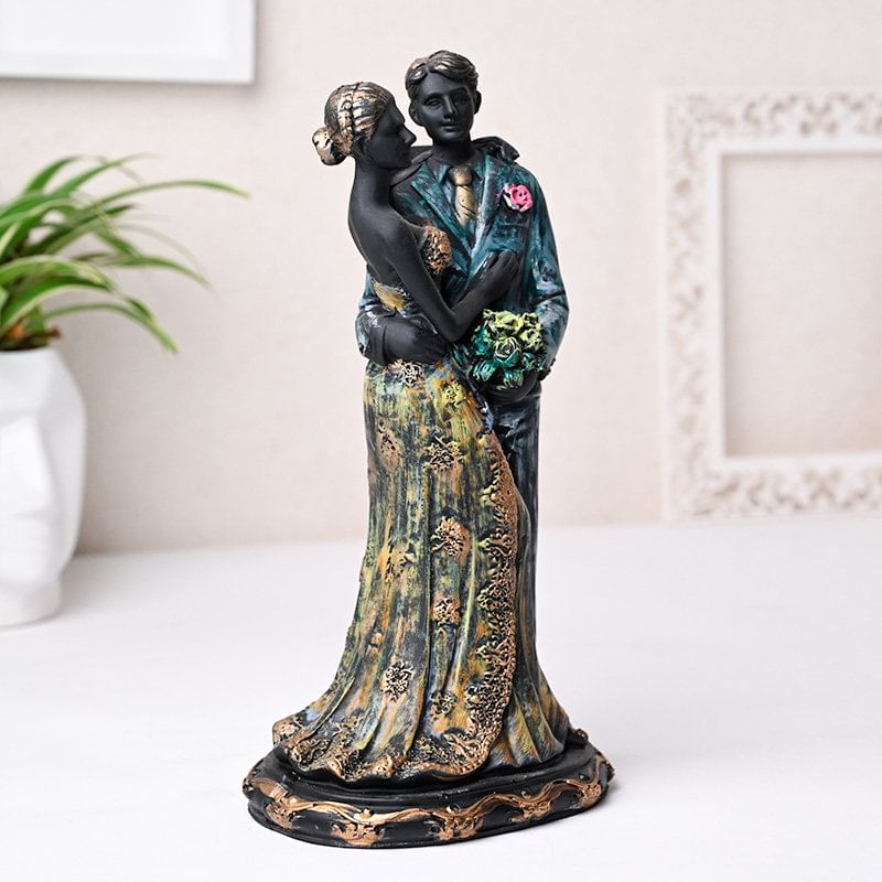 Buy Premium Couple Figurine for Valentines