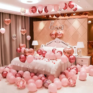 Pretty In Pink Love Balloon Decor