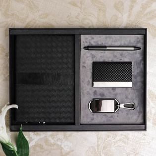 Professional Gift Hamper For Men