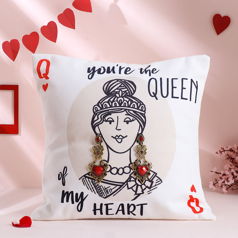 Queen Cushion N Heart Earrings