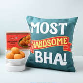 Quoted Cushion With Motichoor Laddoo