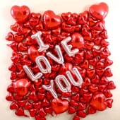 Heartfelt Confession Balloon Wall Decor