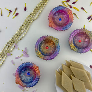 Radiant Diyas N Kaju Katli Duo