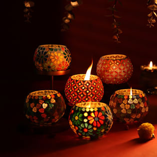Radiant Floral Tealight Candles Set
