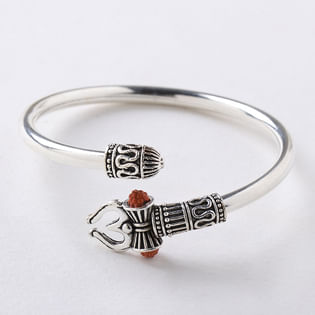 Side view Silver Om Bracelet Rakhi for Brother