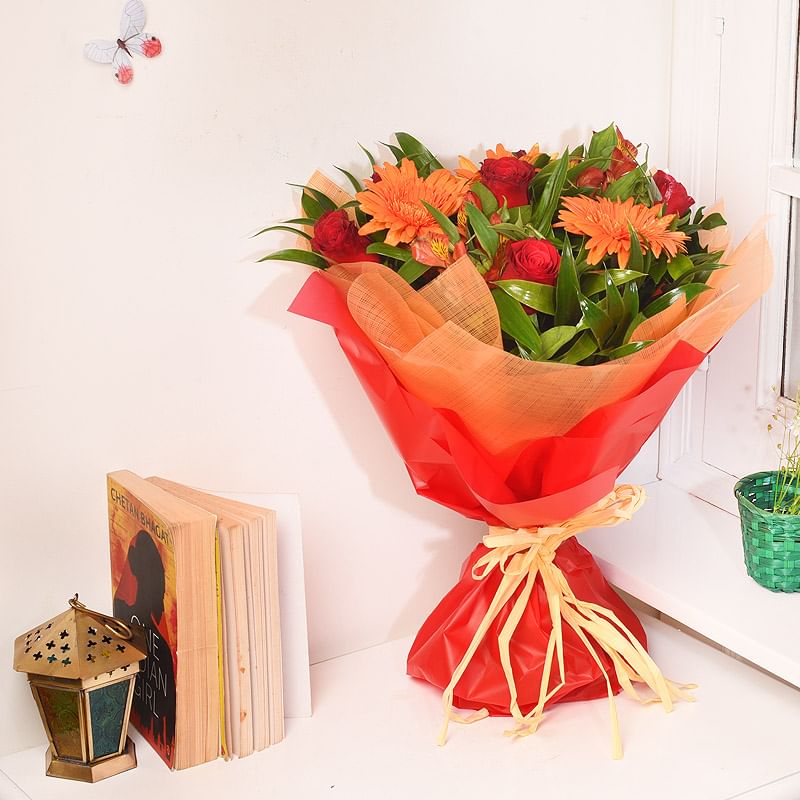 Piece of Beauty Valentines Rose Bouquet