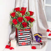 Combo of Flower and Chocolates for Chocolate Day Gift