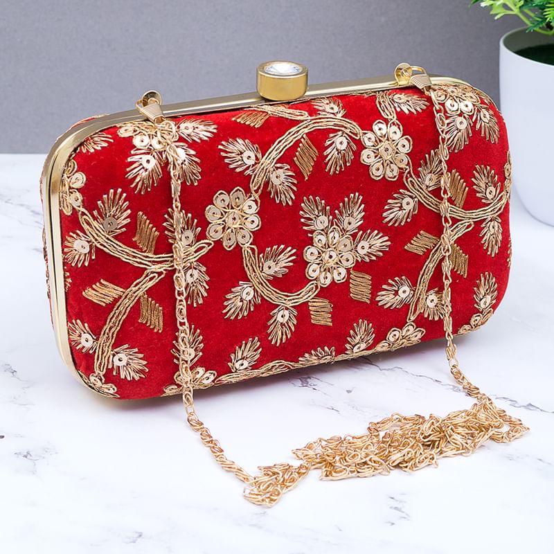 red clutches