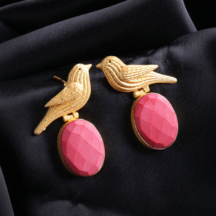 Red Onyx N Brass Bird Earrings for Female
