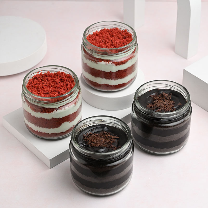 Red Velvet N Choco Jar Cakes Set