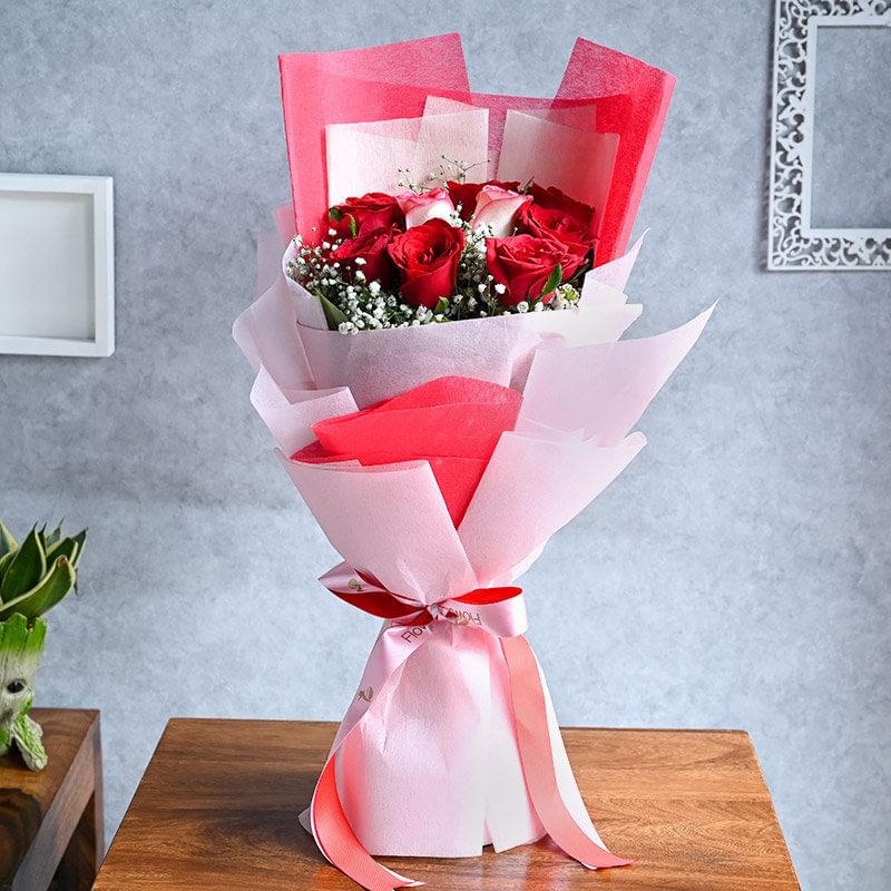 Reddish Pink Blush of Roses: Flowers for Valentines Day