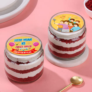 Redvelvet Ny Photo Jar Cakes