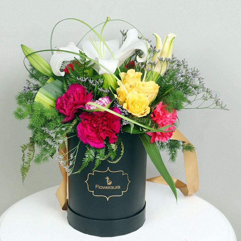 Carnation With Red Roses