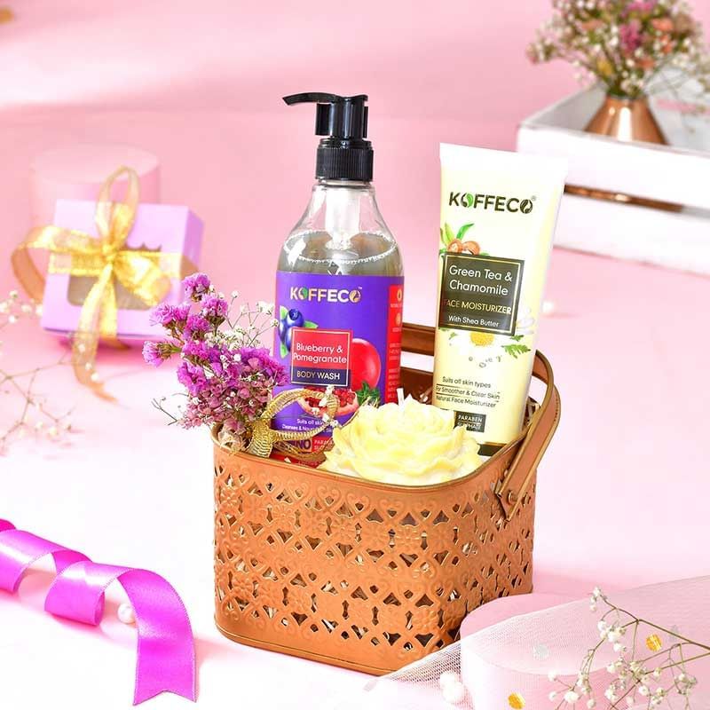 Relax N Refresh Luxe Self Care Hamper