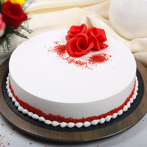 Round Shaped Romantic Red Velvet Cake, Buy Cake Online