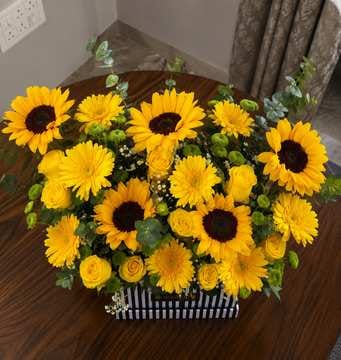 https://imgcdn.floweraura.com/reviews/71343.jpg