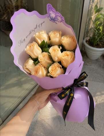 https://imgcdn.floweraura.com/reviews/71590.jpg