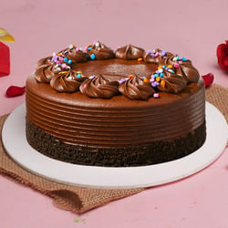 Rich Chocolate Fantasy Cake