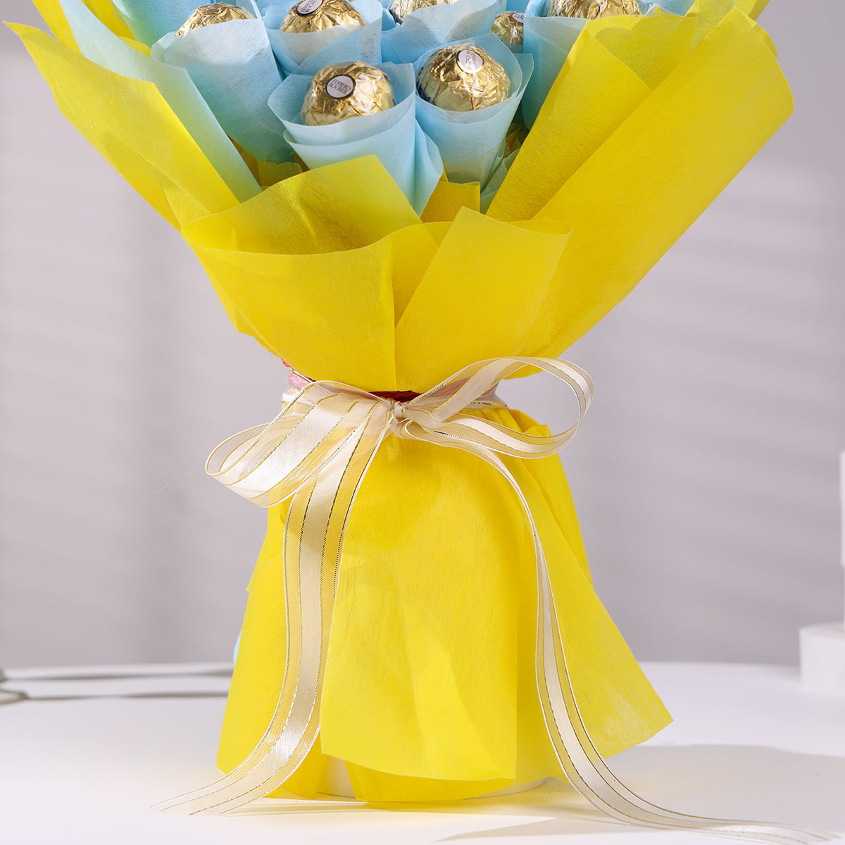 Ferrero Rocher chocolate Bouquet