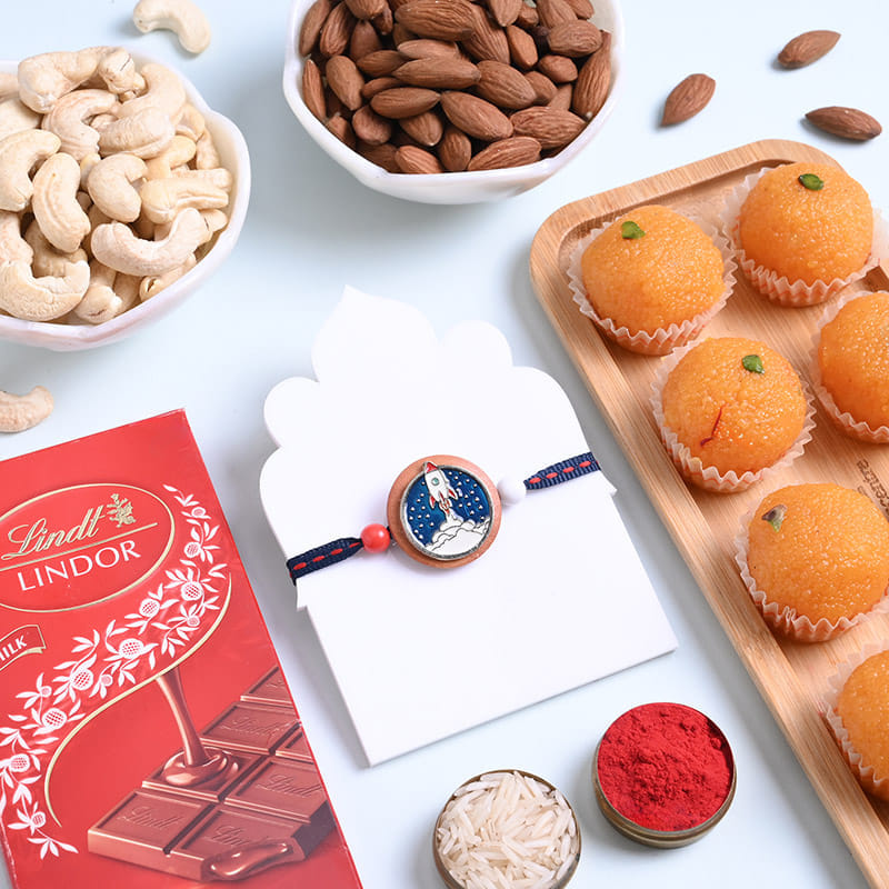 Rocket Kids Rakhi With Sweet N Nutty Munchies