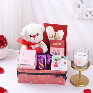 Romantic Moments Love Hamper