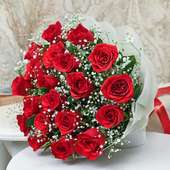 Bunch of Romantic Red Roses