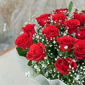 Romantic Red Roses for girlfriend