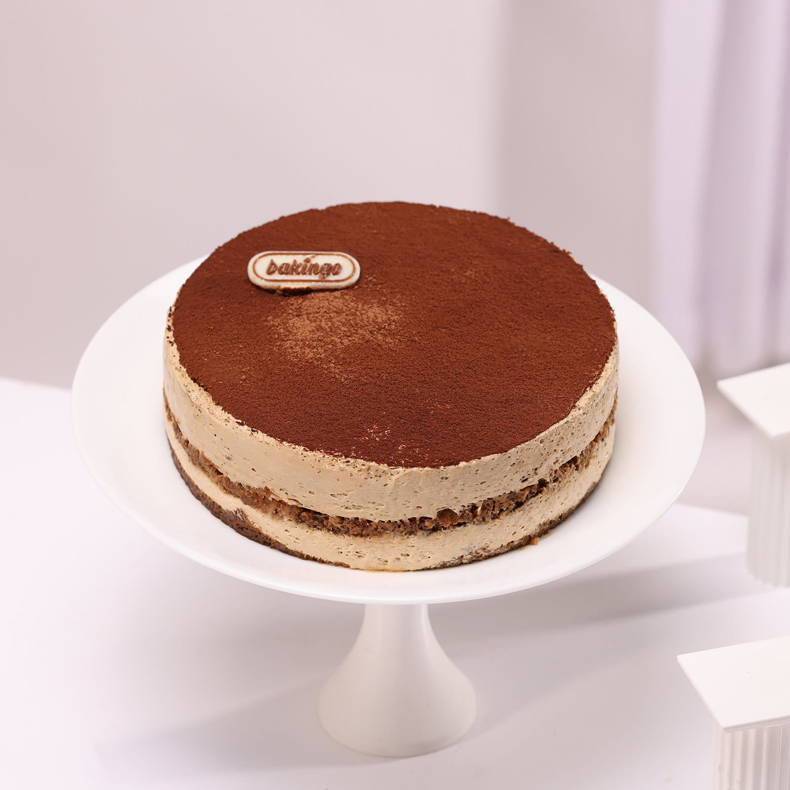 Rose Affair Bouquet N Tiramisu Cake