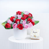 Roses Of Romance N Elegance With Chocolates
