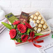 Choclates N Roses Sweet Hamper