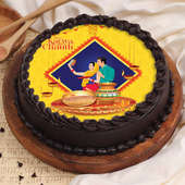 Round Karwa Chauth Cake
