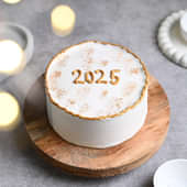 Pastel Hues New Year Cake: Themed cake for new year