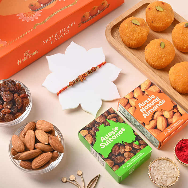 Rudraksha Mauli Rakhi With Motichoor Laddoo N Nuts