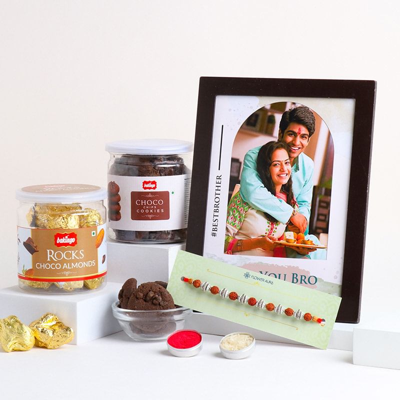 Rudraksha Rakhi With Photo Frame n Bakingo Delights