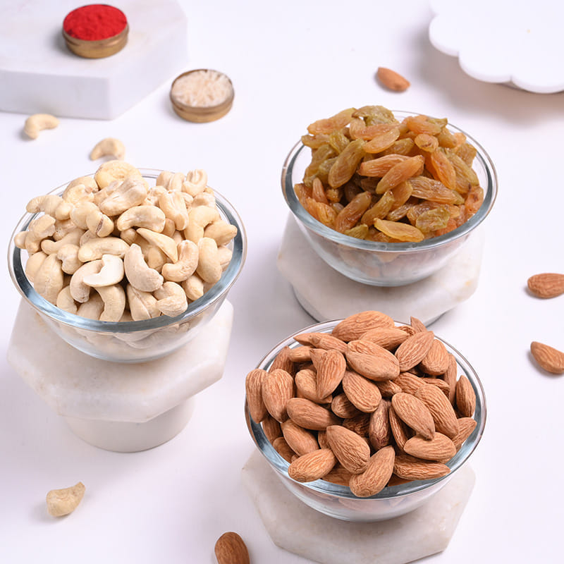 Rudraksha Rakhi Gift with Gourmet Nuts
