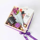 Moms Day Tulip N Treats Hamper