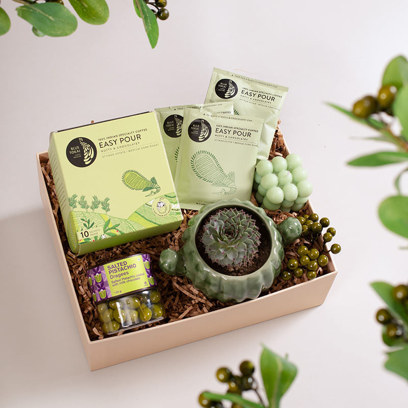 Serene Tea And Gourmet Delight Gift Set