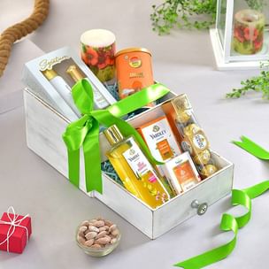 Serenity N Sweetness Combo Gift Hamper for New Year