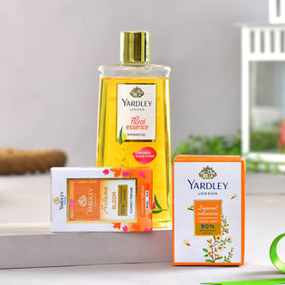 Serenity N Sweetness Combo Gift Hamper for New Year