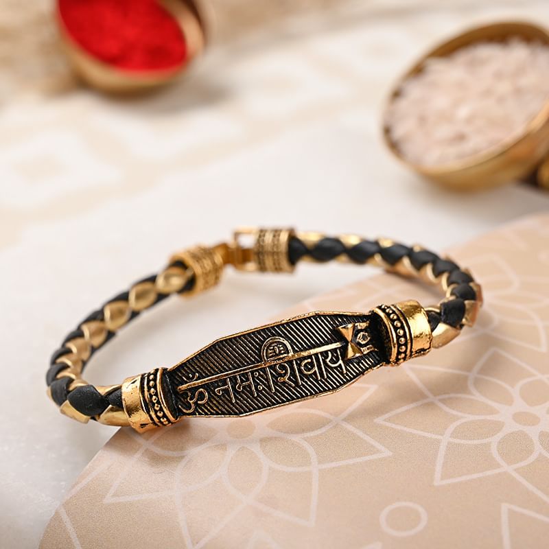 Top view of Shiva Theme Rakhi 