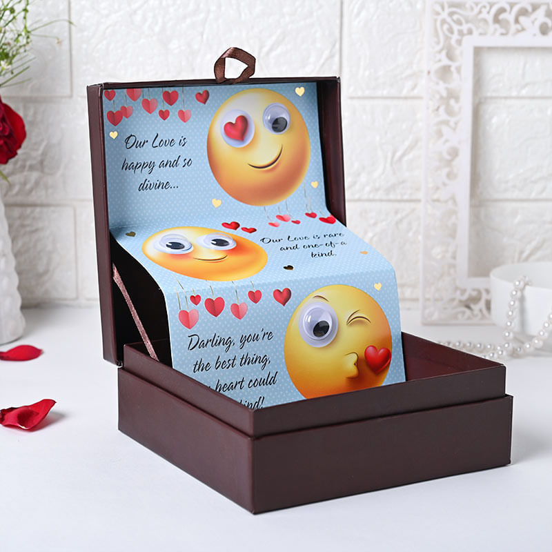 Smiley Love Quotes Gift Box For Valentine